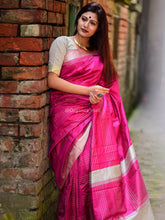 Exquisite rich look heavy banarasi  barbie pink saree